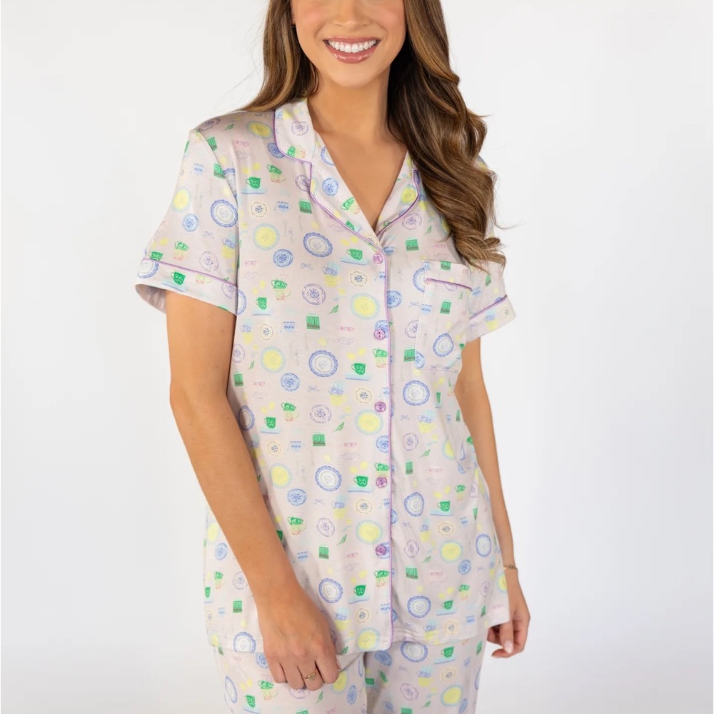 In My Sundays Tea Time Print (MEDIUM) short sleeve + crop pant